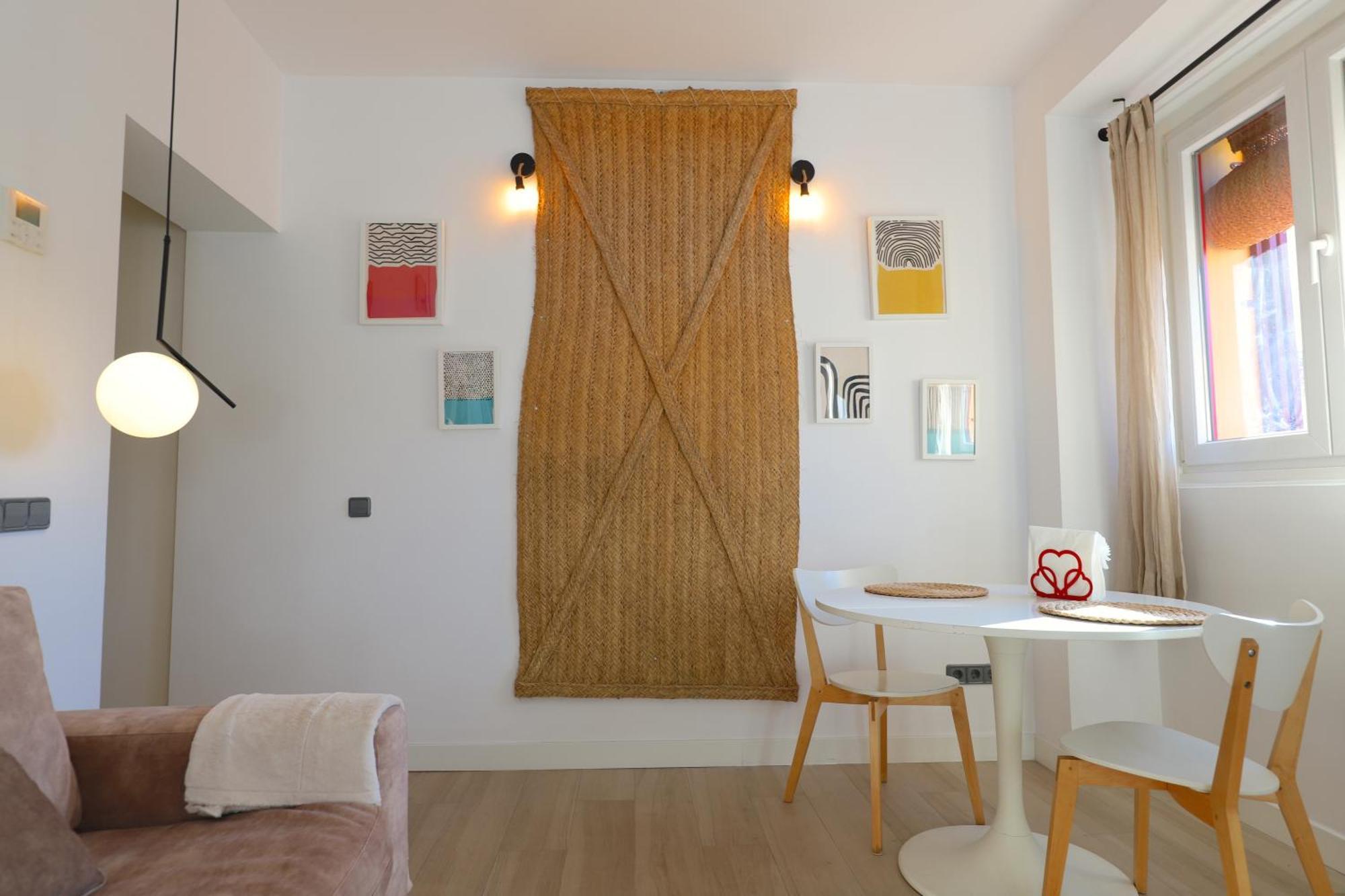 Apartamento Estudios Plaza Comendadora Madrid