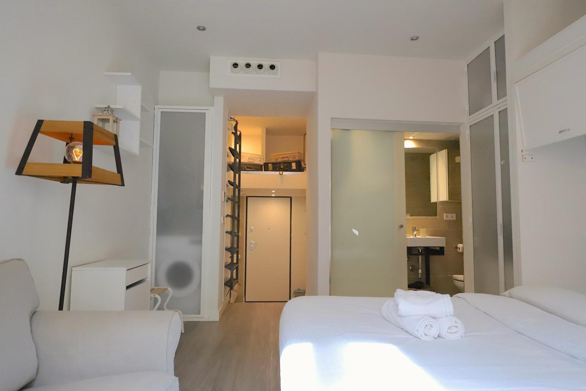 Estudios Plaza Comendadora Apartamento