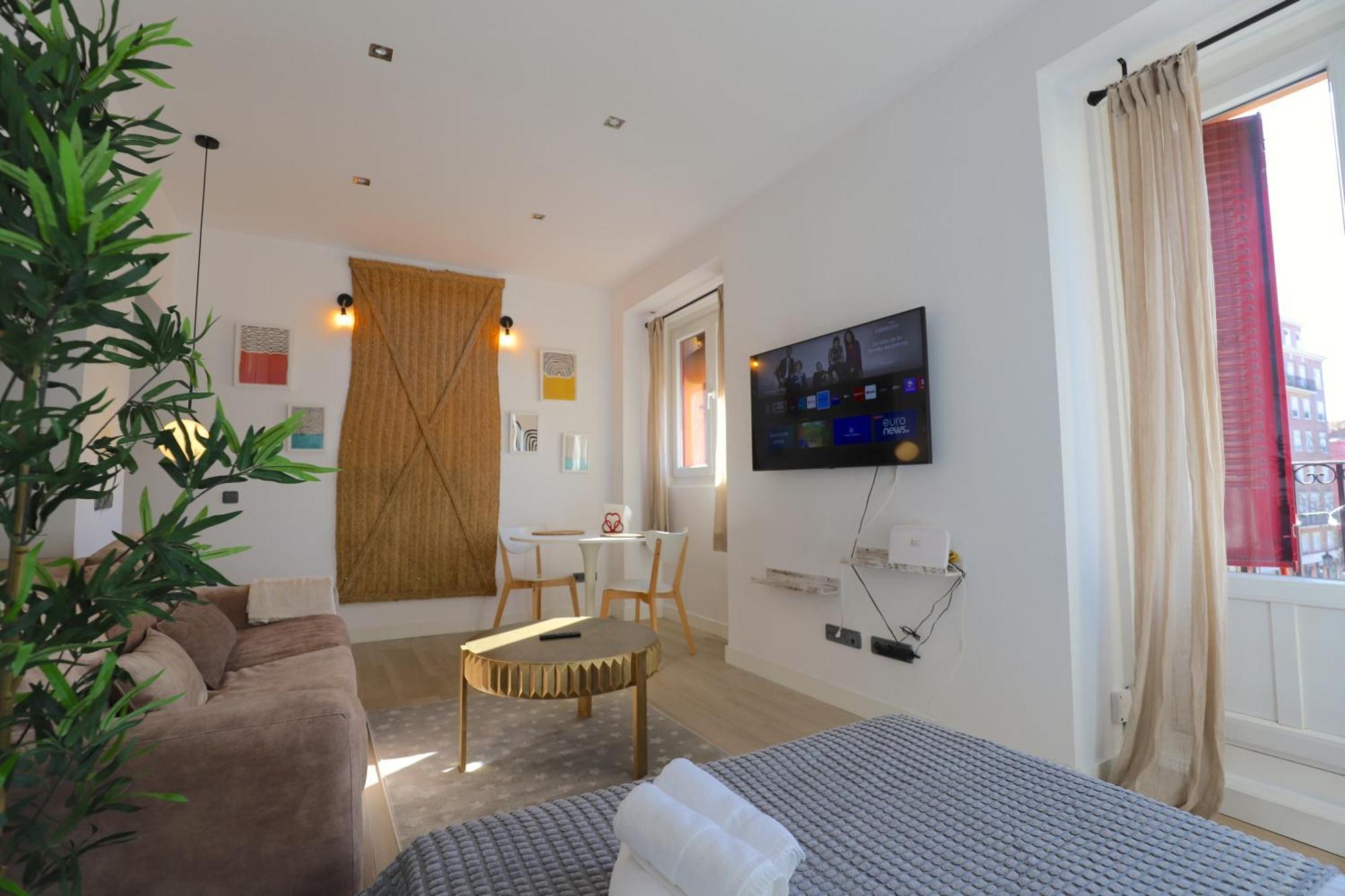 Apartamento Estudios Plaza Comendadora Madrid