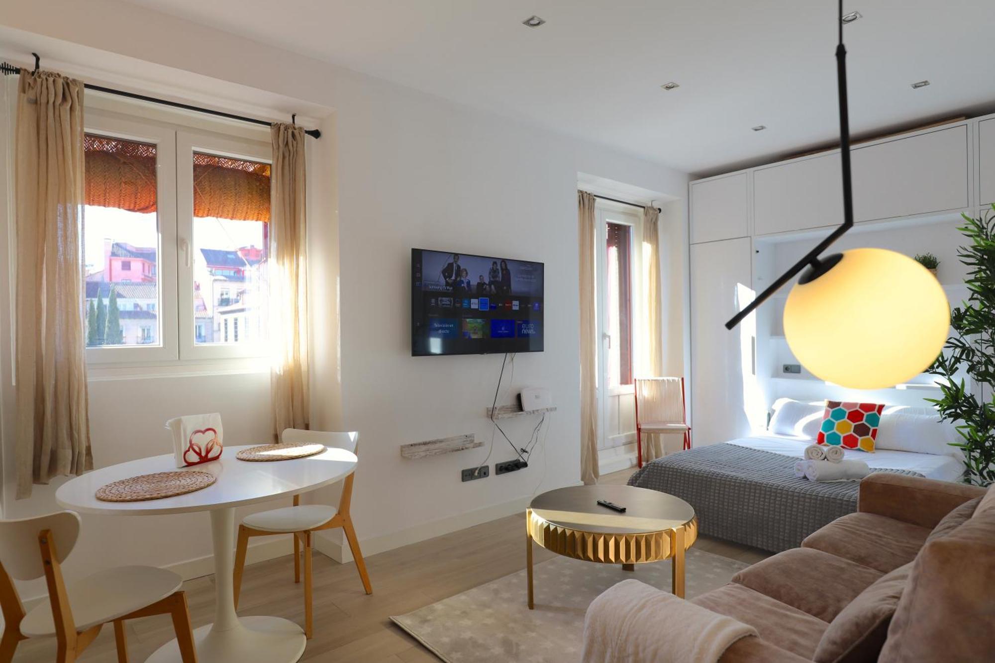 Estudios Plaza Comendadora Apartamento Madrid